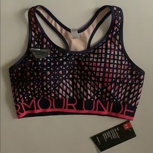 NWT UNDER ARMOUR BRA SIZE M